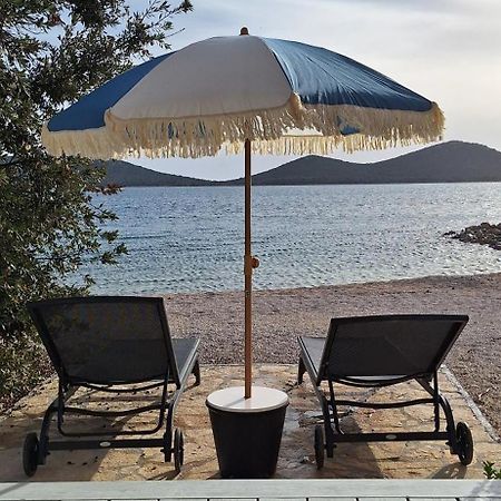 Villa On The Beach Pakoštane Exteriör bild