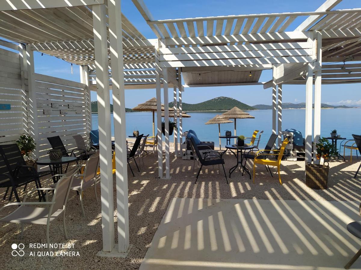 Villa On The Beach Pakoštane Exteriör bild